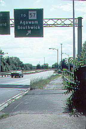 Bad sidewalk on South End Bridge, Springfield (18 kB JPEG)