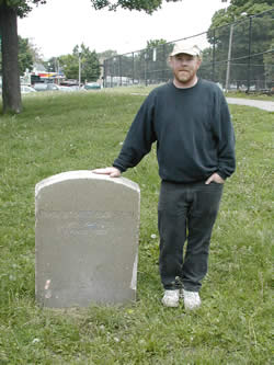 Middlesex Canal marker